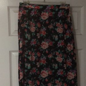 Maxi skirt